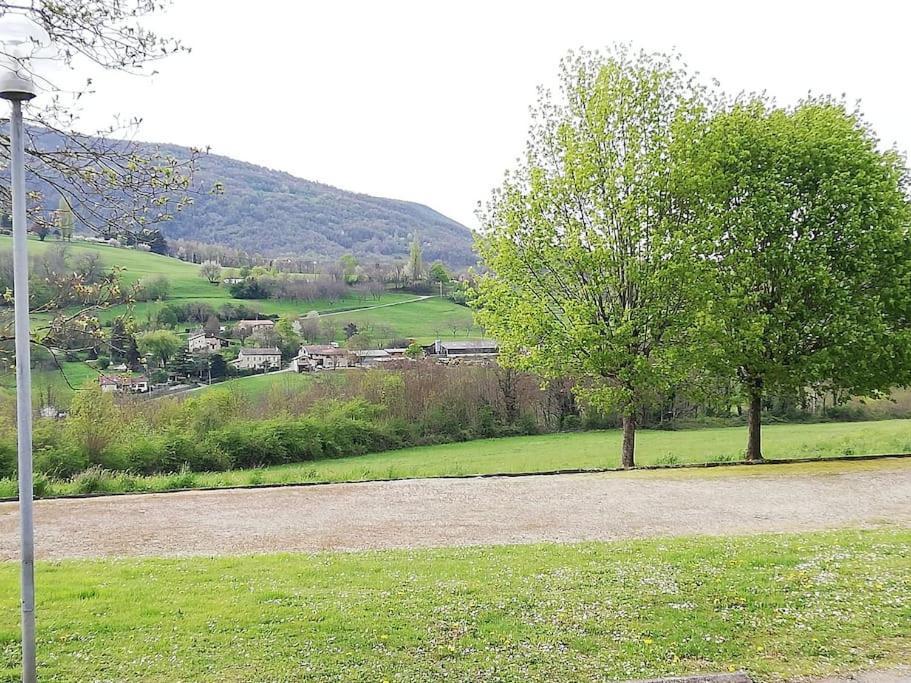 Logement Standing Wifi Vercors 'In Saint-Jean-en-Royans Exterior photo